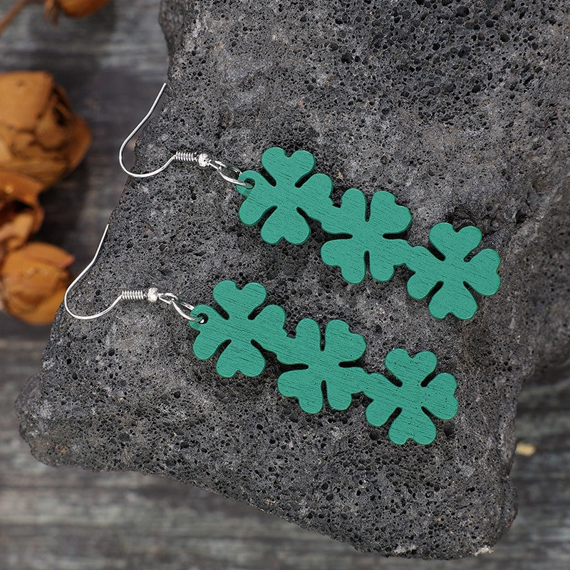 Charming Earring for Any Occasion