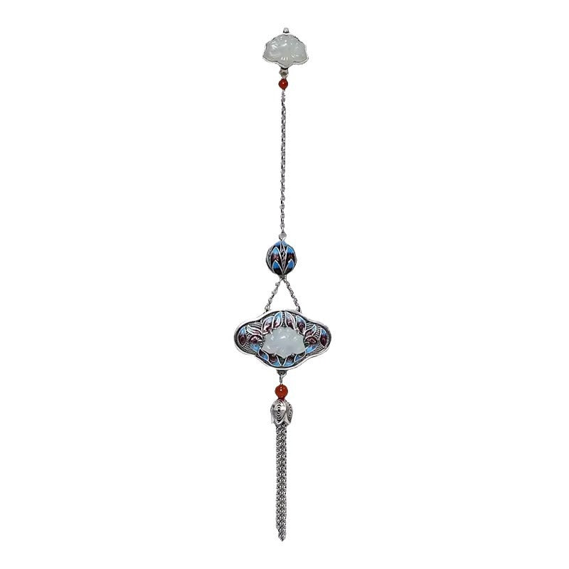 Romantic Silver Necklace for Special Moments