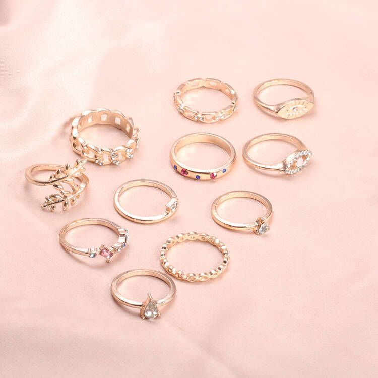 Stunning Set for Daily Wear