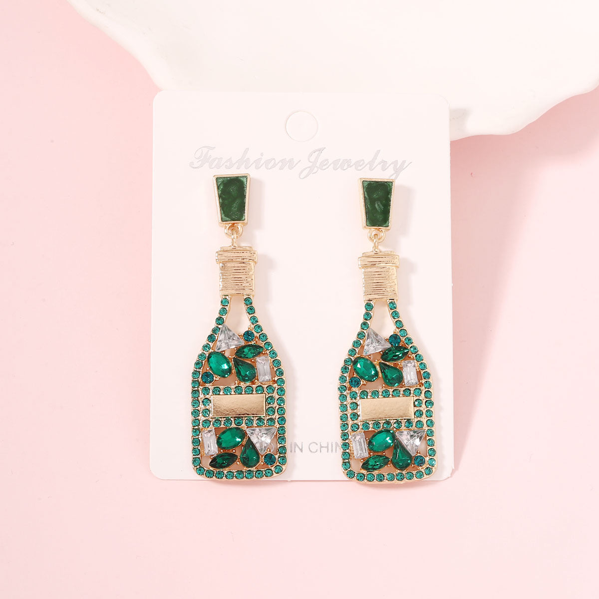Romantic Pearl Earring for Special Moments