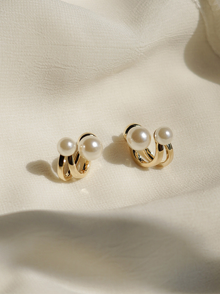 Charming Pearl Earring for Any Occasion