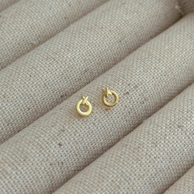 Delicate Artisan Gold Earring