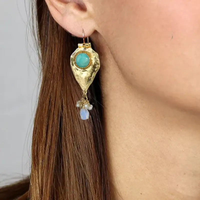 Classic Earring with Timeless Appeal