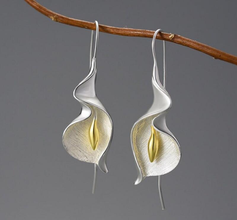 Elegant Earring for Every Occasion