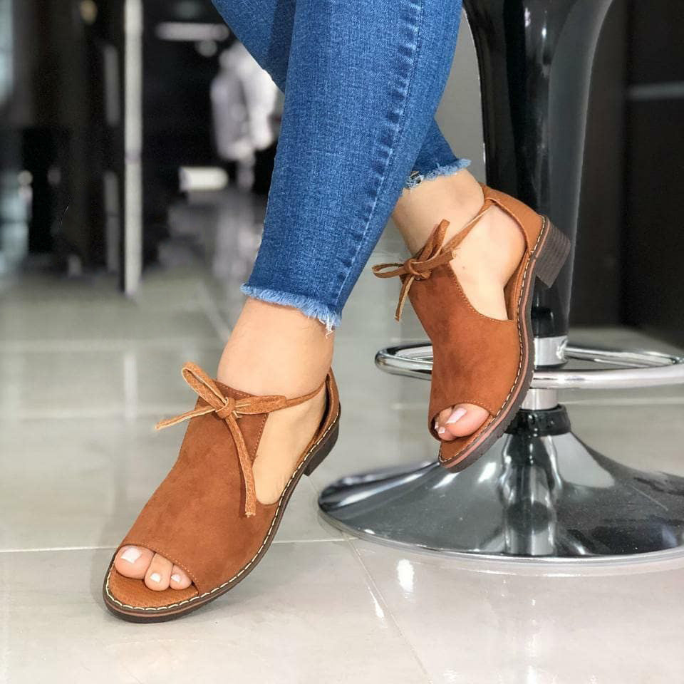 Chic Orthopedic Sandals with Unique Design