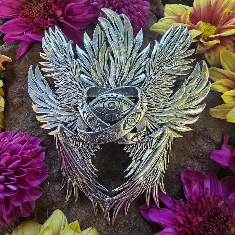 Charming Piece for Any Occasion