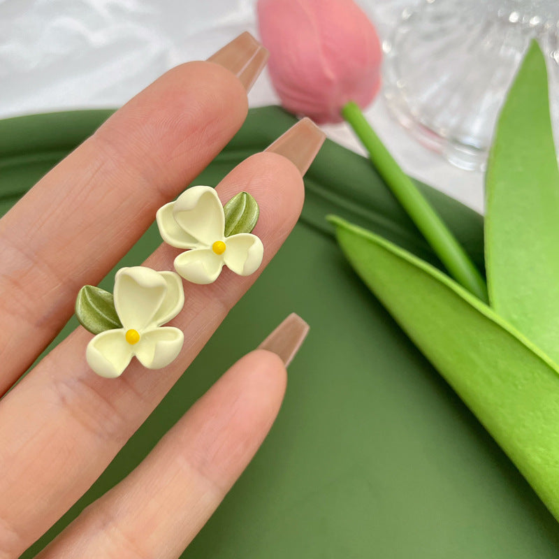 Vintage Handmade Earring