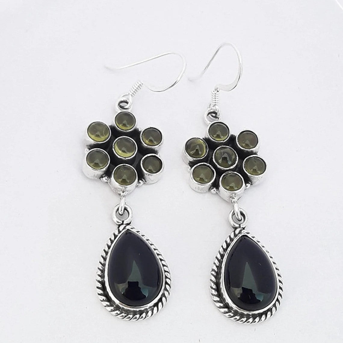 Vintage Handmade Earring