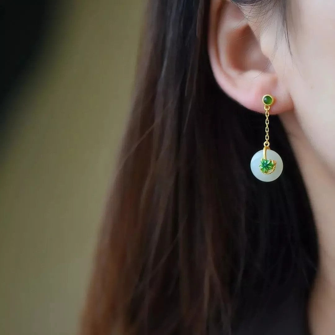 Classic Silver Earring with Timeless Appeal