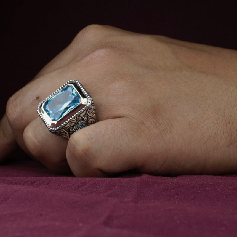 Beautiful Piece with Unique Style