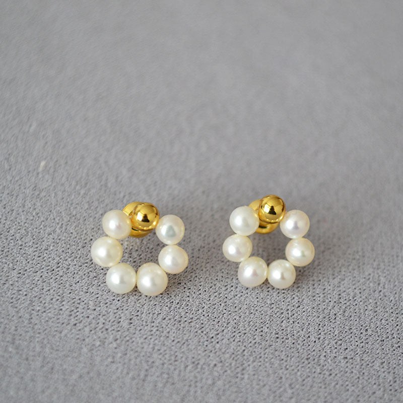 Elegant Silver Earring for Every Occasion