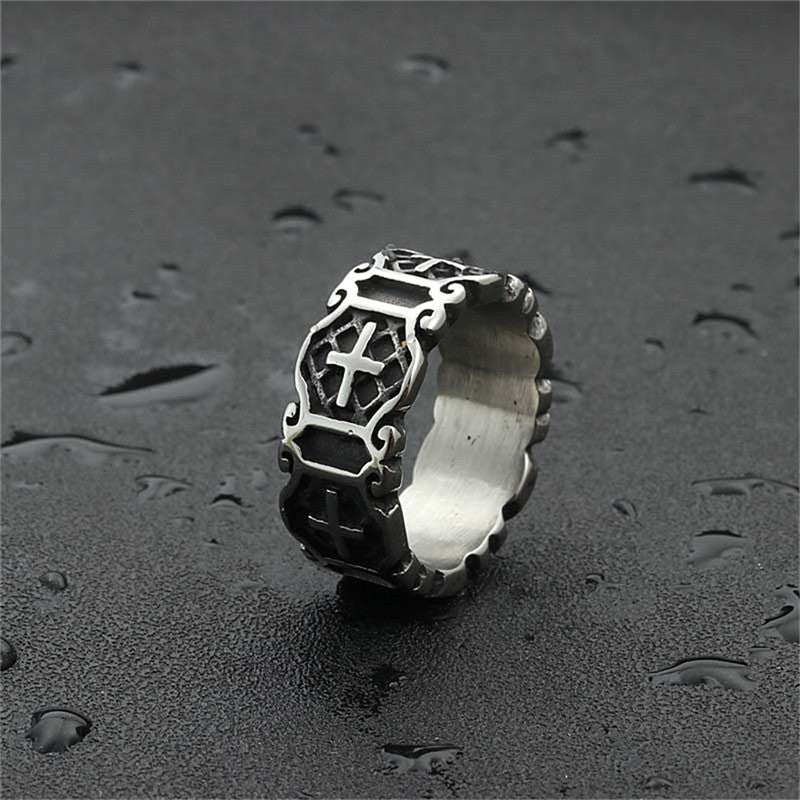 Charming Ring for Any Occasion