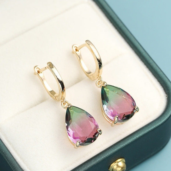 Charming Earring for Any Occasion