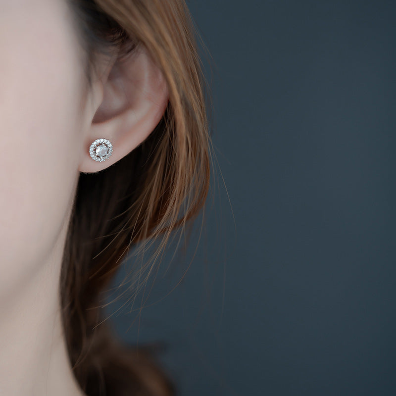 Elegant Earring for Every Occasion