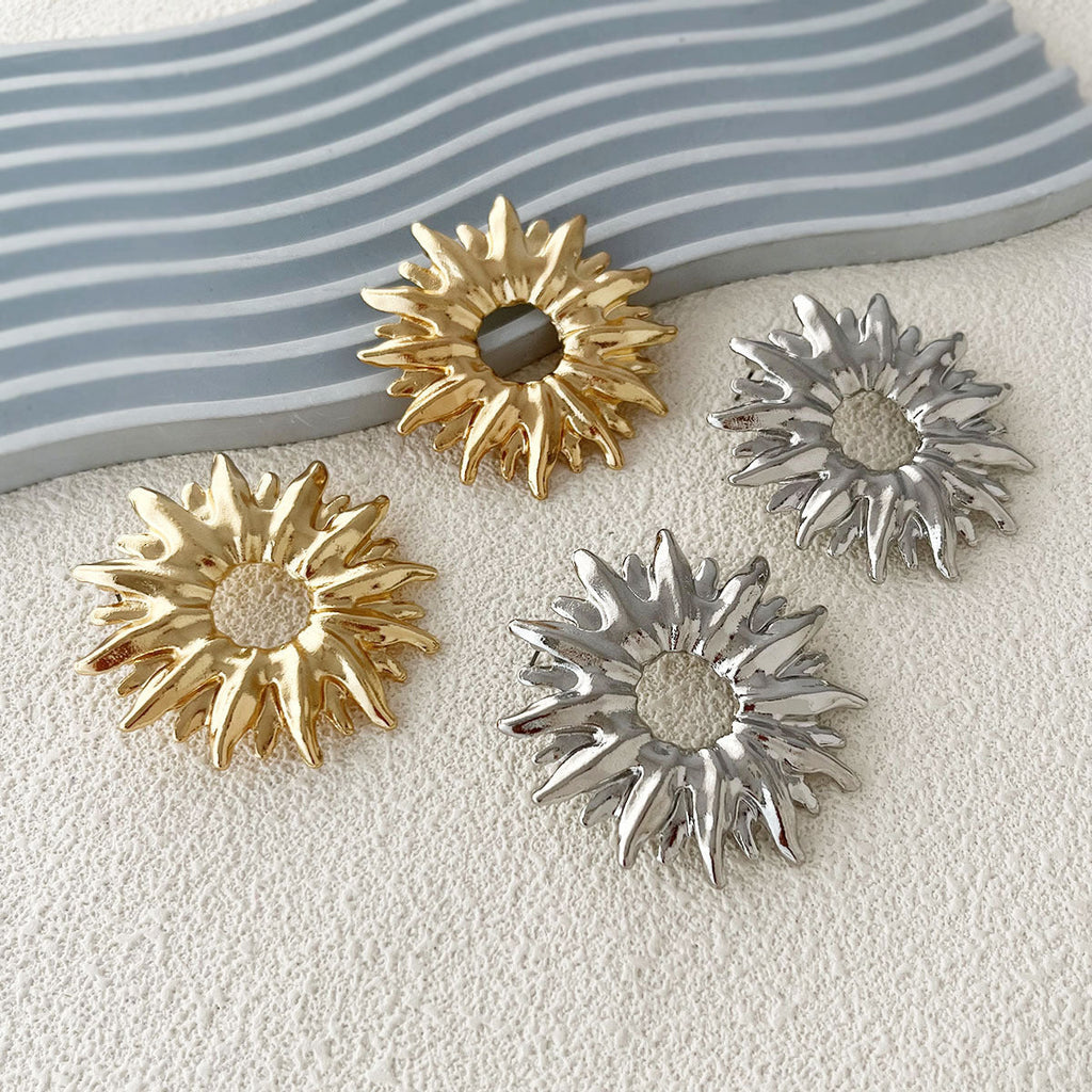 Classic Earring with Timeless Appeal