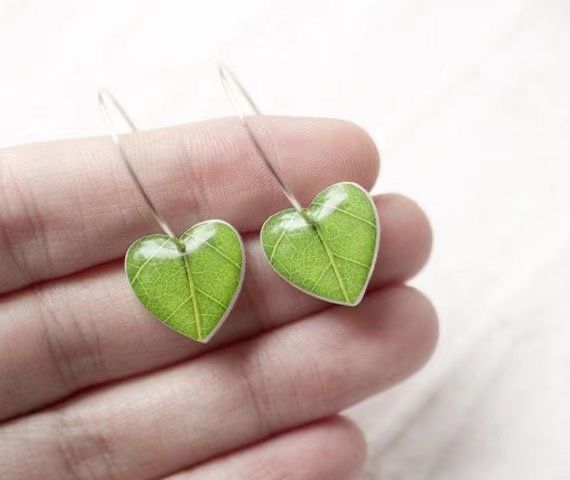 Vintage Handmade Earring