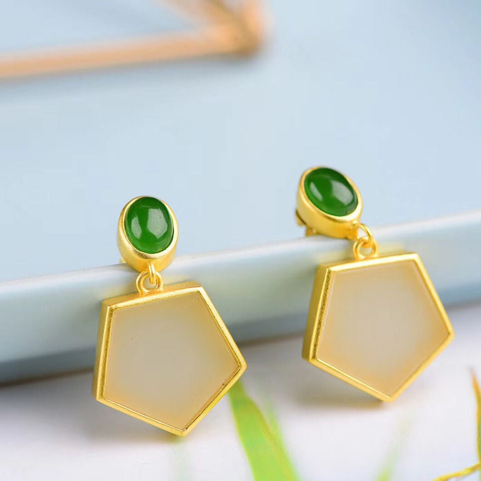 Beautiful Silver Earring with Unique Style