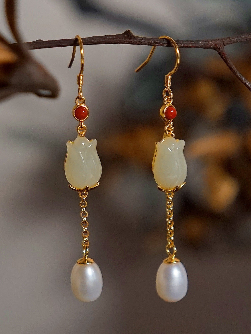 Stunning Gold Earring for Daily Wear