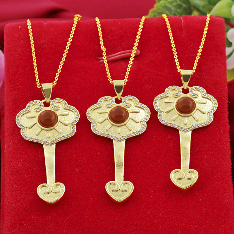 Beautiful Gold Pendant with Unique Style