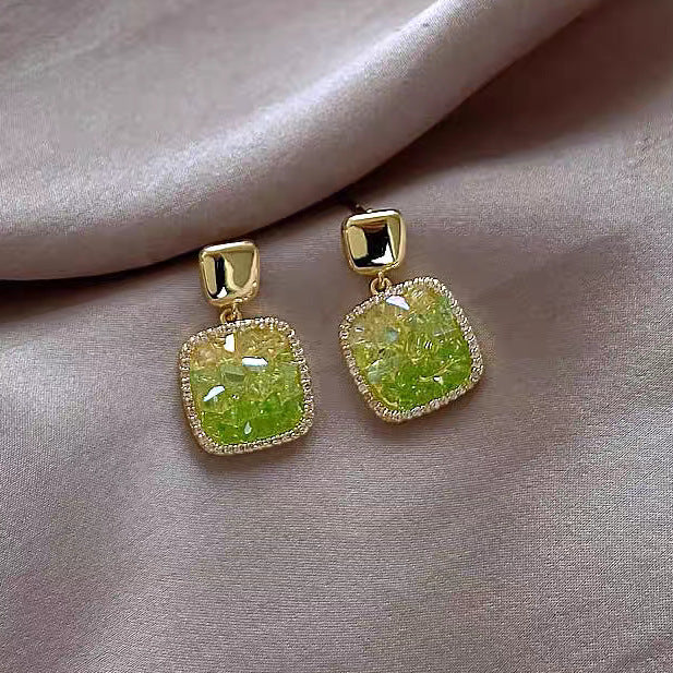 Elegant Earring for Every Occasion