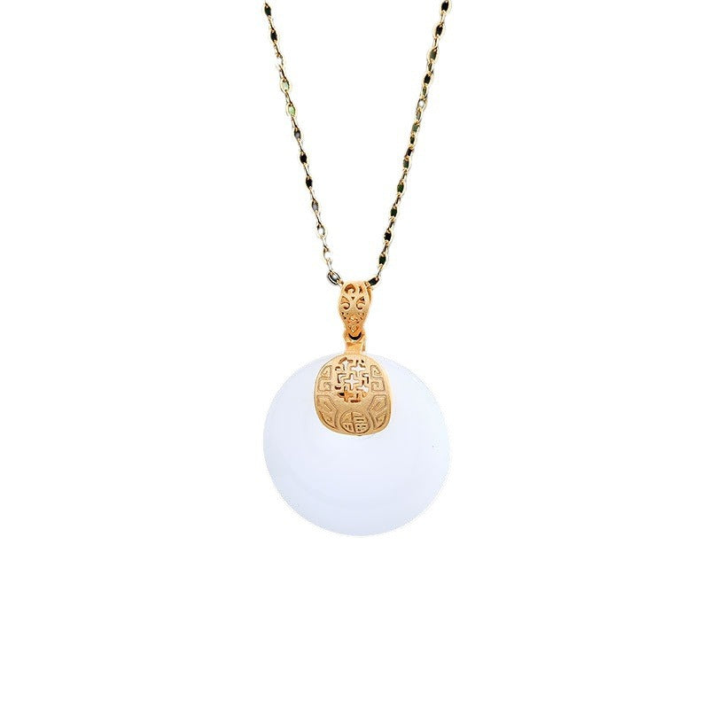 Romantic Gold Necklace for Special Moments