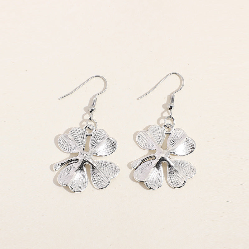 Classic Earring with Timeless Appeal