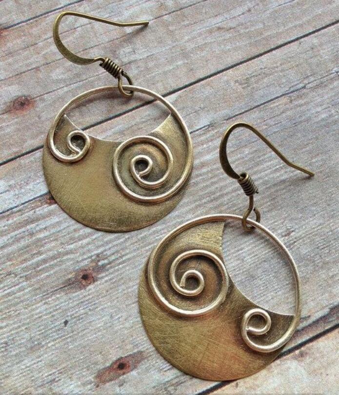 Romantic Earring for Special Moments