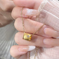 Charming Piece for Any Occasion