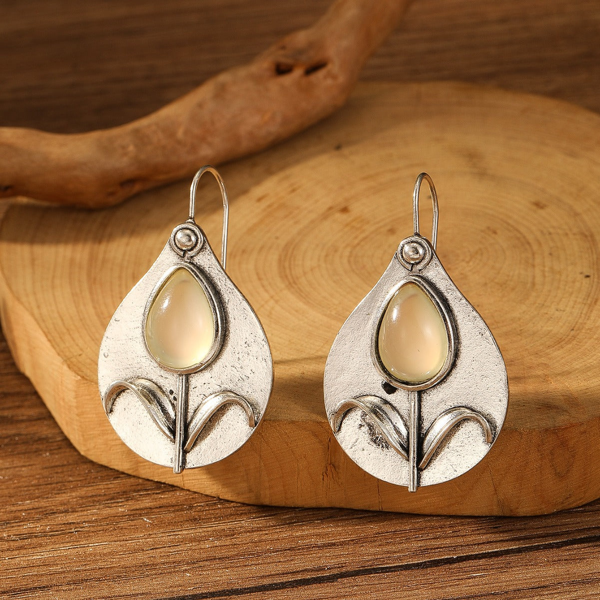 Elegant Earring for Every Occasion