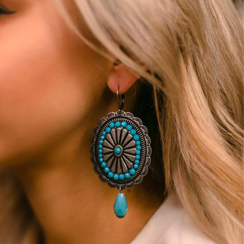 Classic Earring with Timeless Appeal