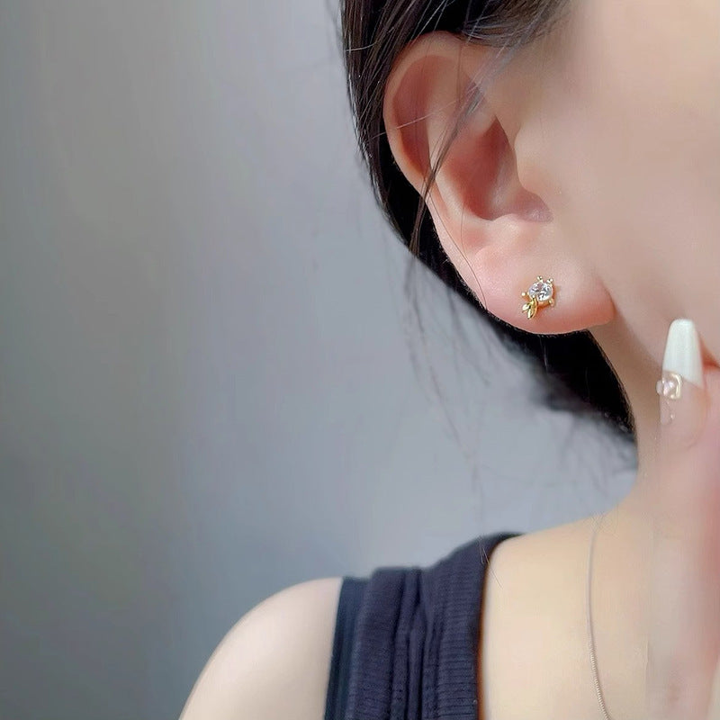 Delicate Artisan Gold Earring