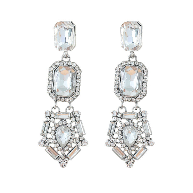 Classic Earring with Timeless Appeal