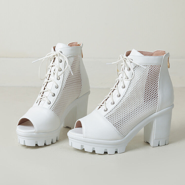 Chic Orthopedic Sandals with Unique Design