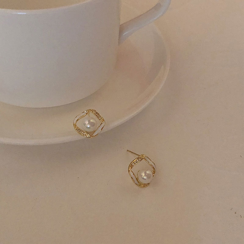Elegant Pearl Earring for Every Occasion