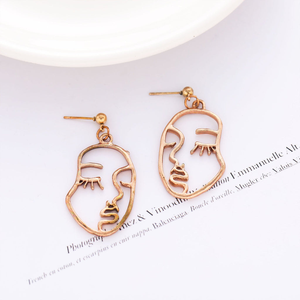 Romantic Earring for Special Moments