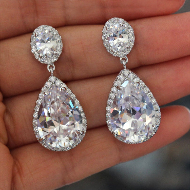 Romantic Earring for Special Moments