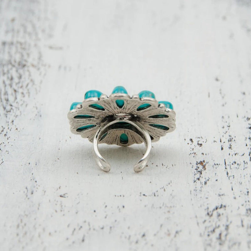 Classic Ring with Timeless Appeal