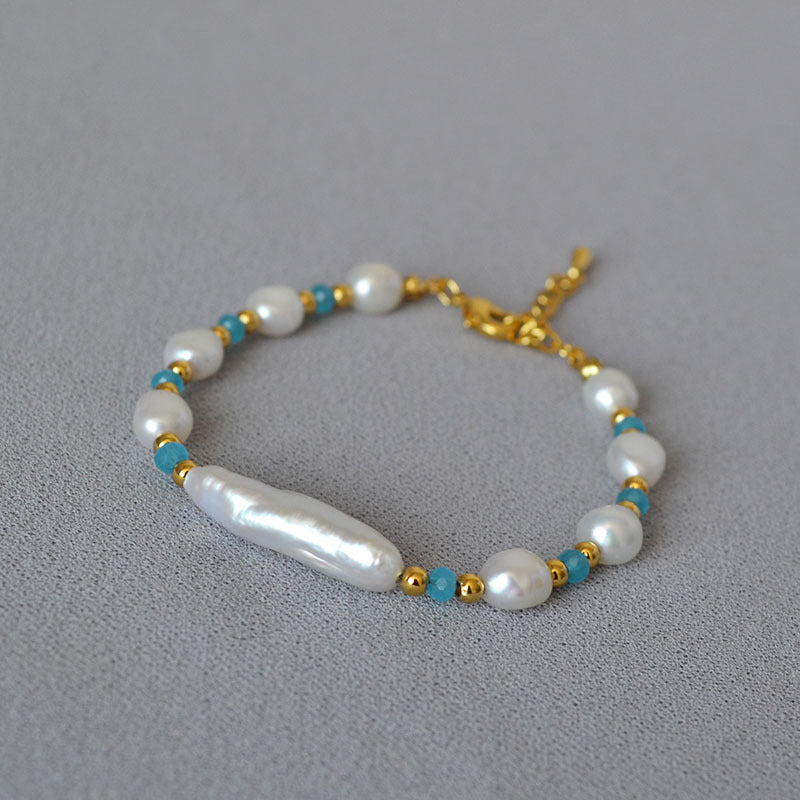 Classic Silver Bracelet with Timeless Appeal