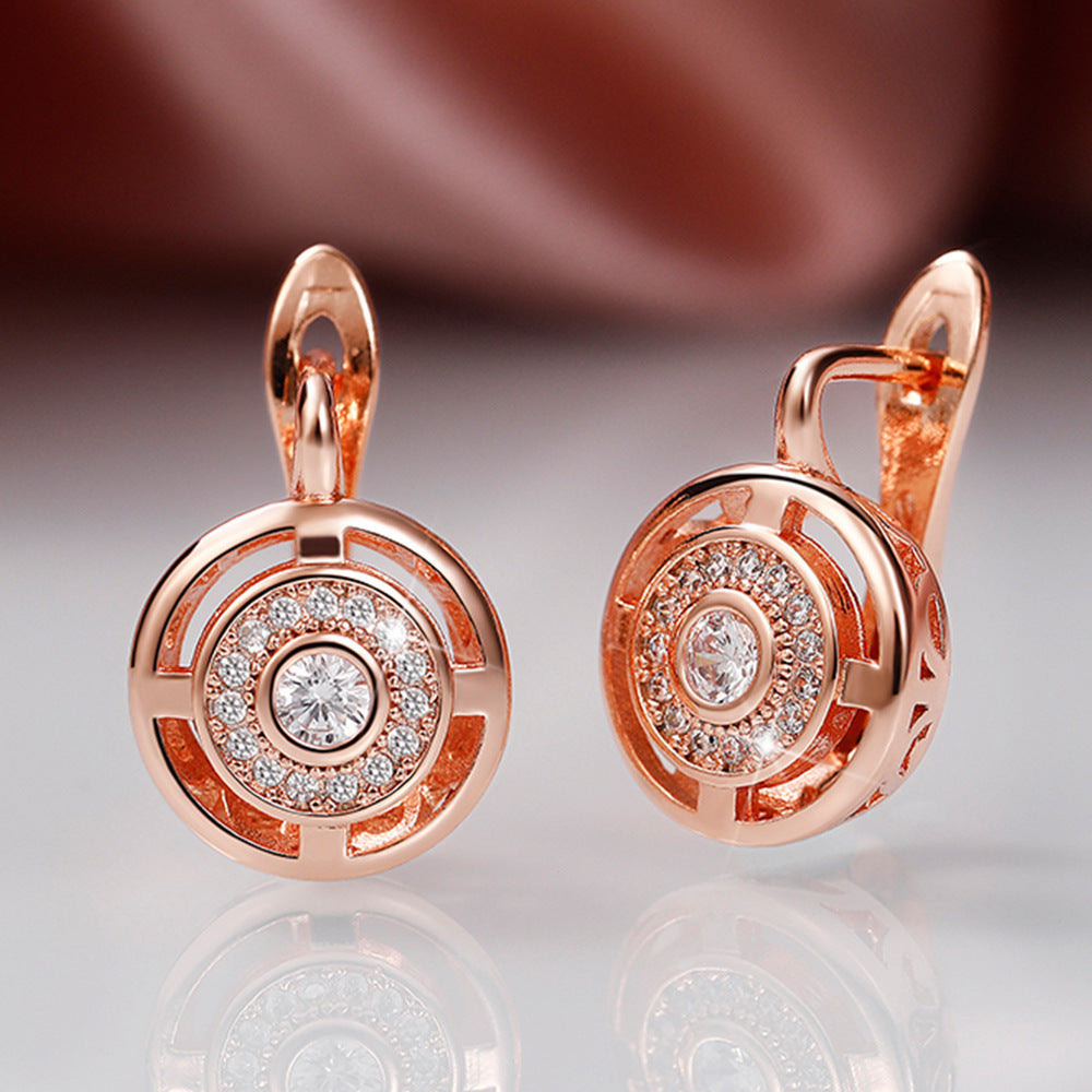 Classic Earring with Timeless Appeal