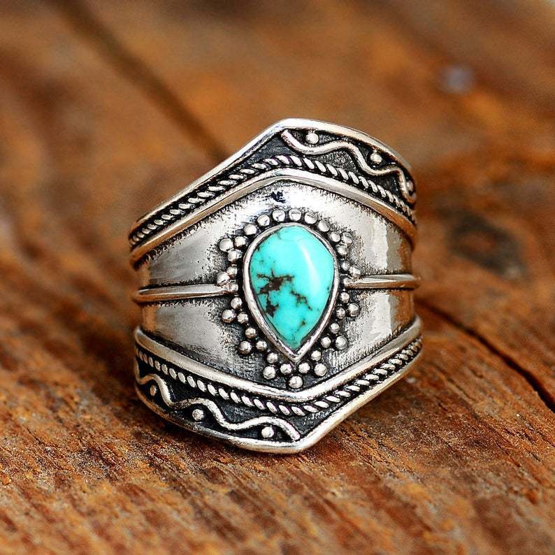 Classic Ring with Timeless Appeal