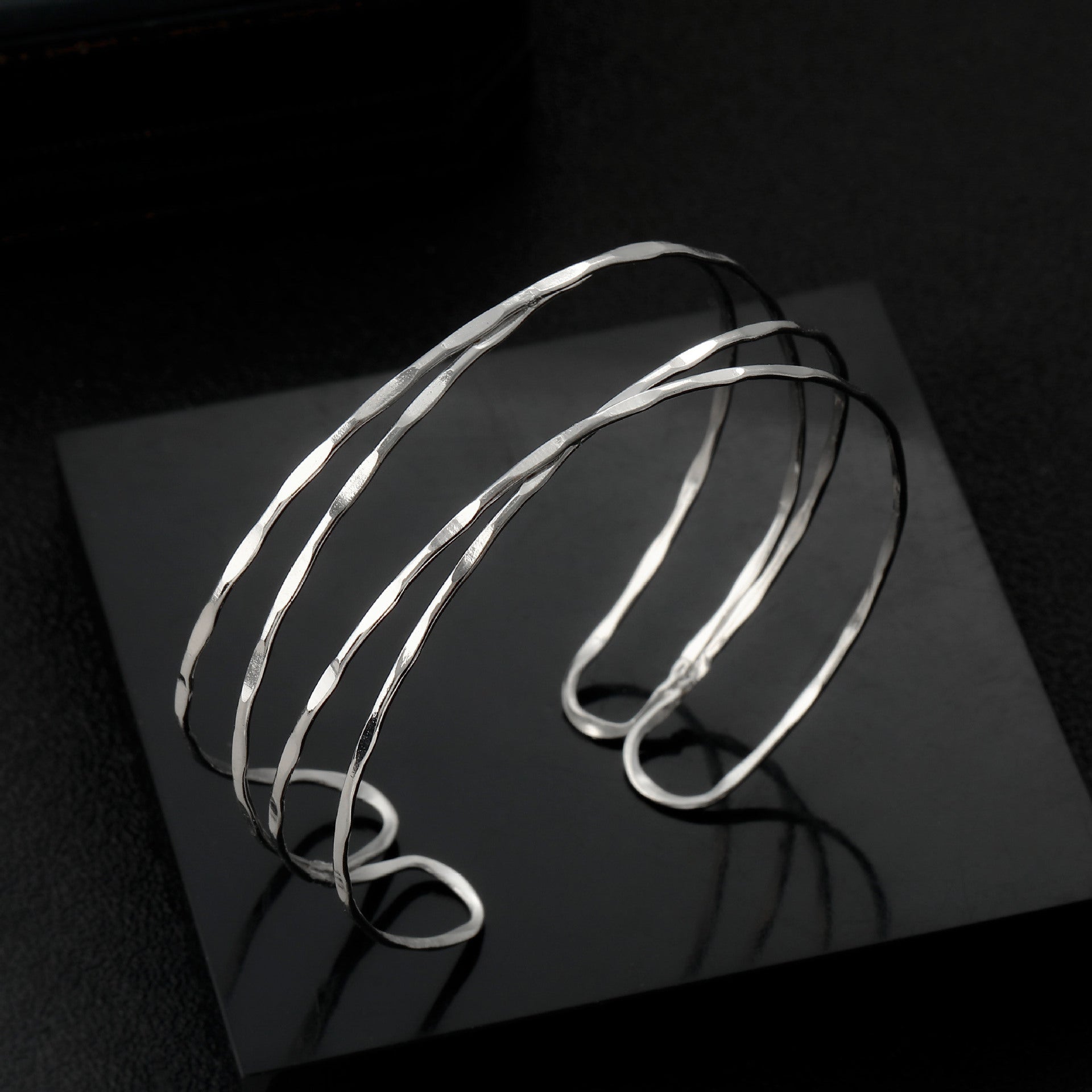 Beautiful Piece with Unique Style