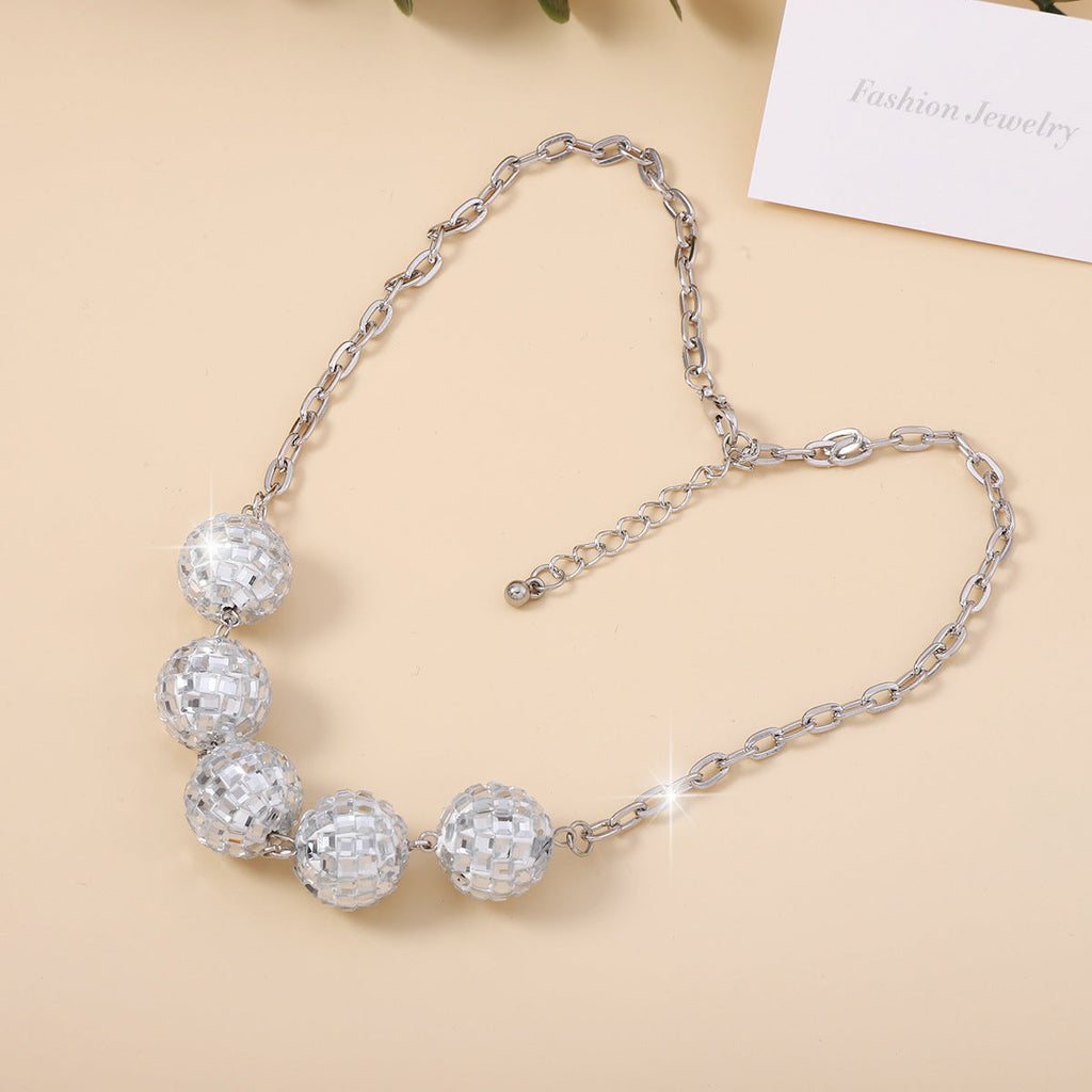 Elegant Pendant for Every Occasion