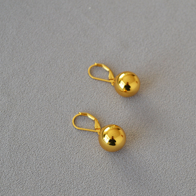 Delicate Artisan Gold Earring