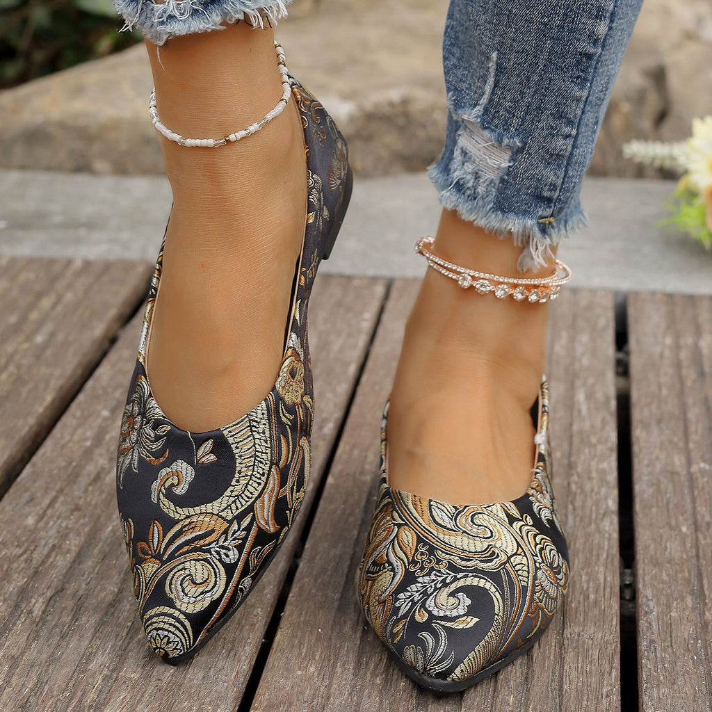 Chic Orthopedic Shoes with Unique Design