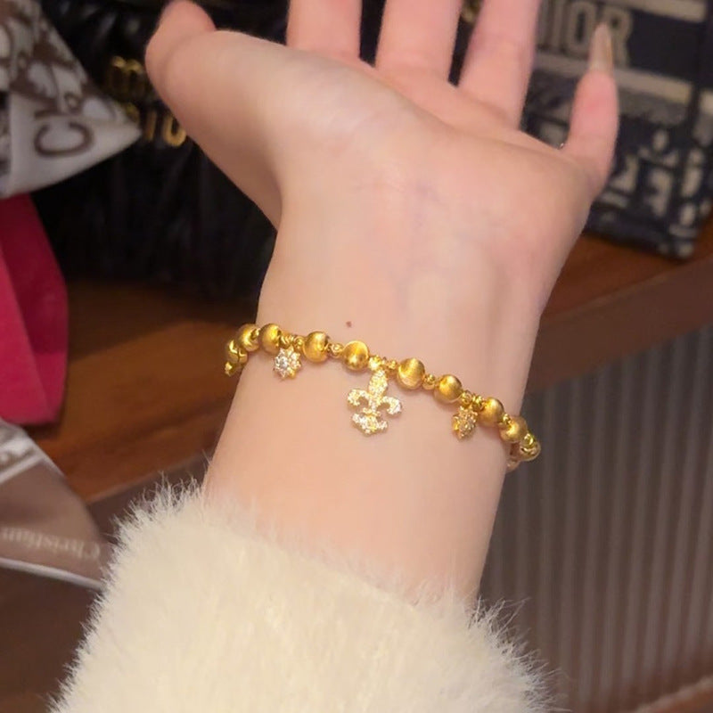 Charming Piece for Any Occasion