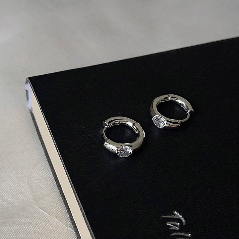 Classic Earring with Timeless Appeal