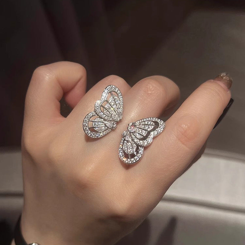 Classic Ring with Timeless Appeal