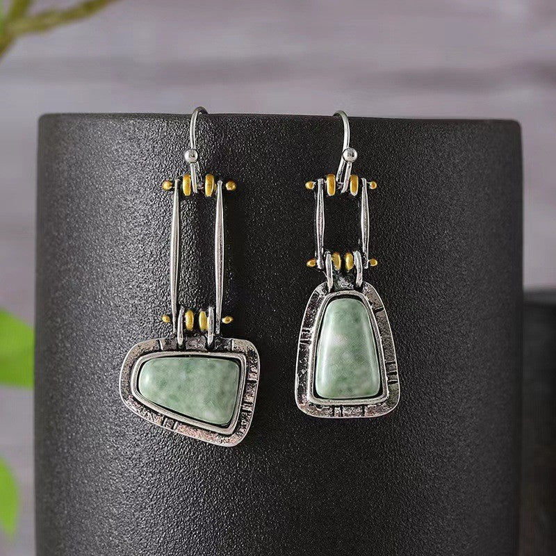 Classic Earring with Timeless Appeal