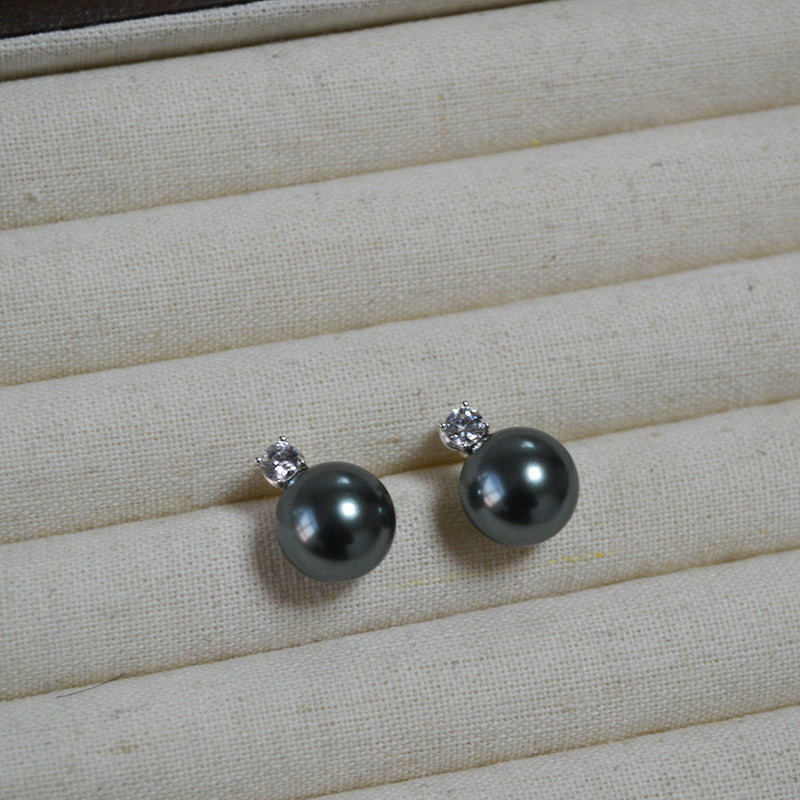 Romantic Silver Earring for Special Moments