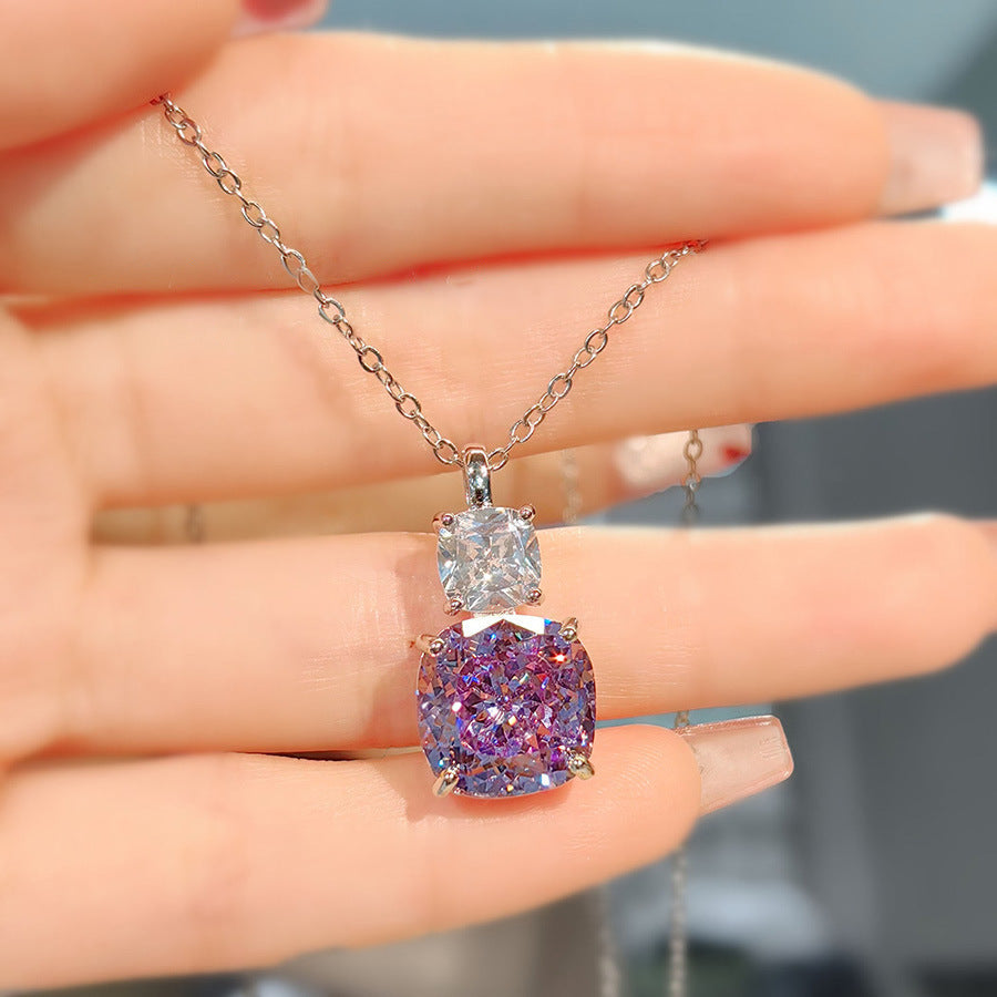 Stunning Necklace for Daily Wear